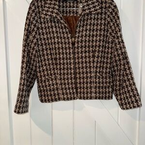 Elegant Women's Houndstooth Blazer